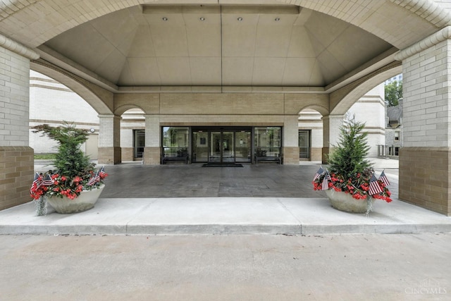 1201 Edgecliff Pl Unit 1083, Cincinnati, OH 45206 - doorway to property featuring brick siding