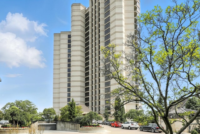 1201 Edgecliff Pl Unit 1083, Cincinnati, OH 45206 - view of apartment building / complex