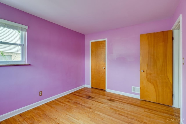 6537 Craigland Ct, Cincinnati, OH 45230 - unfurnished bedroom featuring light wood finished floors and baseboards