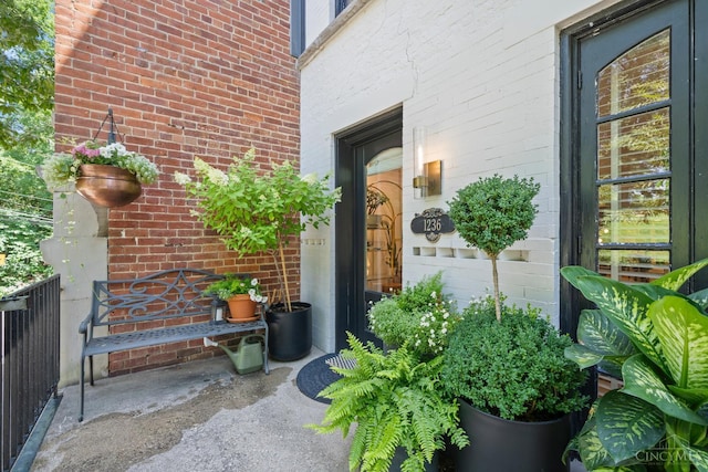 1236 Louden St, Cincinnati, OH 45202 - property entrance with brick siding
