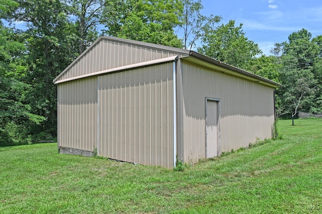 8424 Oak Grove Rd, Georgetown, OH 45121 - view of pole building with a lawn