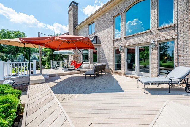 8069 Green Lake Dr, Liberty Twp, OH 45044 - view of wooden deck