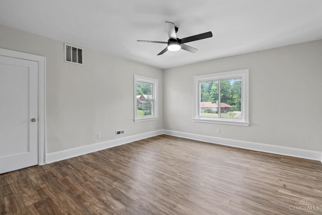 4150 Paddock Rd, Cincinnati, OH 45229 - empty room with ceiling fan and wood finished floors