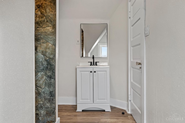 4150 Paddock Rd, Cincinnati, OH 45229 - interior space featuring a sink and wood finished floors