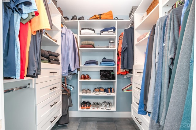 2201 Candlemaker Dr, Anderson Twp, OH 45244 - view of walk in closet