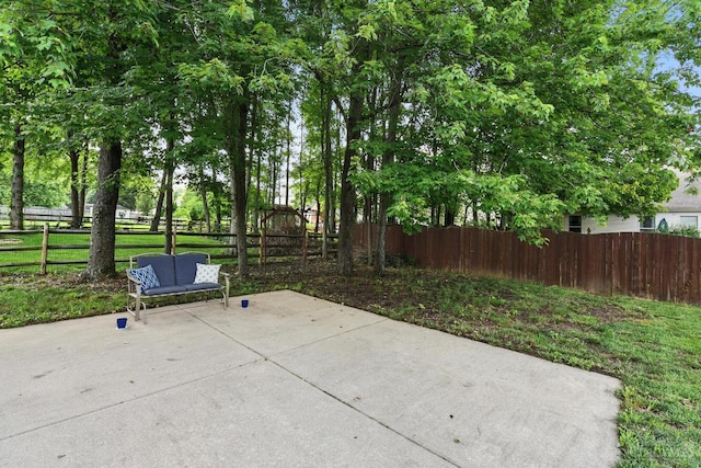 1287 Mcguffey Ln, Union Twp, OH 45103 - fenced backyard with a patio