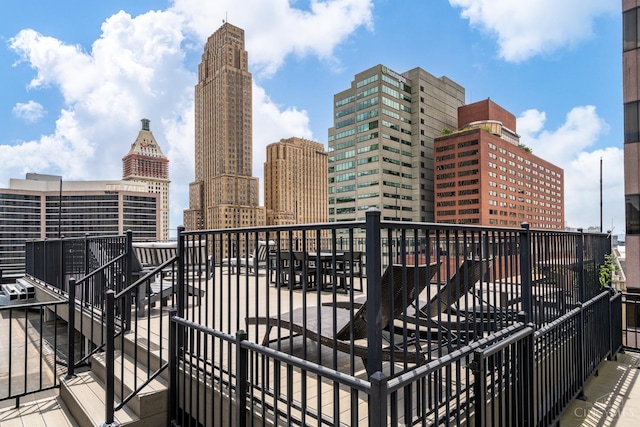 26 E Sixth St Unit 403, Cincinnati, OH 45202 - balcony with a city view