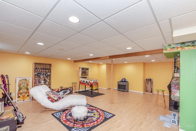 2220 Sulky Ct, Beavercreek Twp, OH 45434 - living area with wood finished floors, a drop ceiling, and recessed lighting