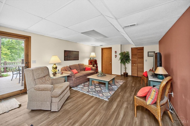 5613 Williamsburg Way, Fairfield, OH 45014 - living area with wood finished floors and a paneled ceiling