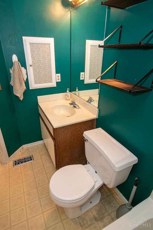 881 Trails End Dr, Liberty Twp, OH 45050 - half bath featuring toilet and vanity