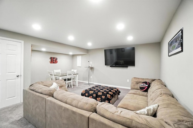 2821 Pine Leaf Ct, Hamilton, OH 45013 - living area featuring carpet and recessed lighting