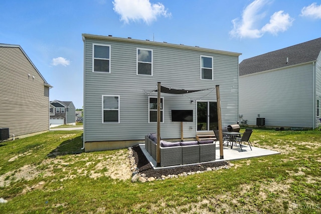 2821 Pine Leaf Ct, Hamilton, OH 45013 - back of house featuring an outdoor hangout area, a patio, and a yard
