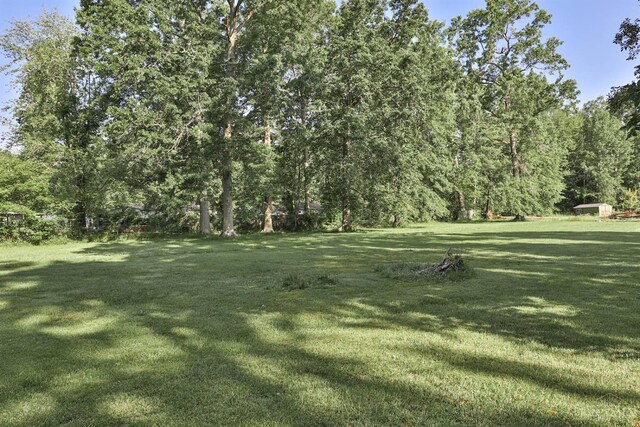 1851 Parker Rd, Goshen Twp, OH 45150 - view of grassy yard