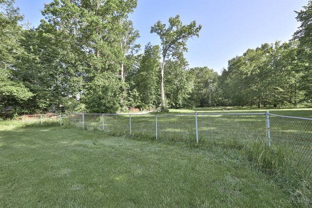 1851 Parker Rd, Goshen Twp, OH 45150 - view of yard featuring a wooded view