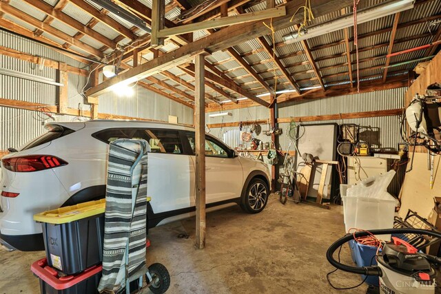 1851 Parker Rd, Goshen Twp, OH 45150 - view of garage