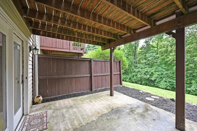3016 Stratford Ct Unit 115, Cincinnati, OH 45140 - view of patio / terrace