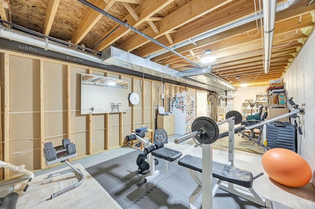 3435 Kleeman Lake Ct, Cincinnati, OH 45211 - view of exercise area
