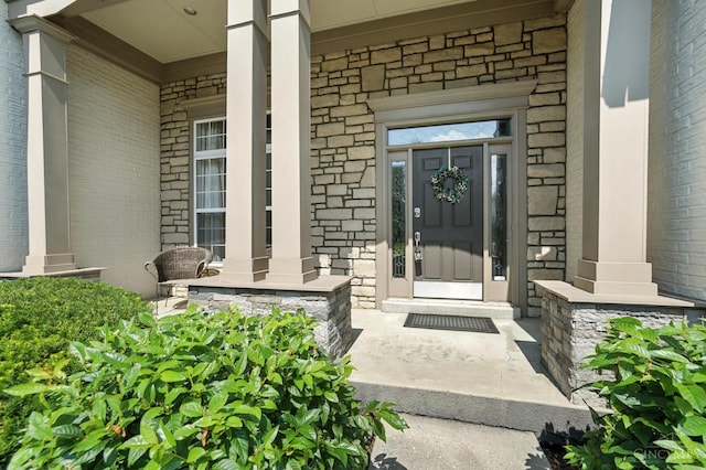 4048 Frye Park Cir, Mason, OH 45040 - view of exterior entry featuring covered porch and stone siding