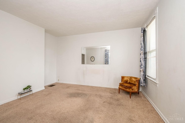 5653 Prosser Ave, Elmwood Place, OH 45216 - unfurnished room with carpet