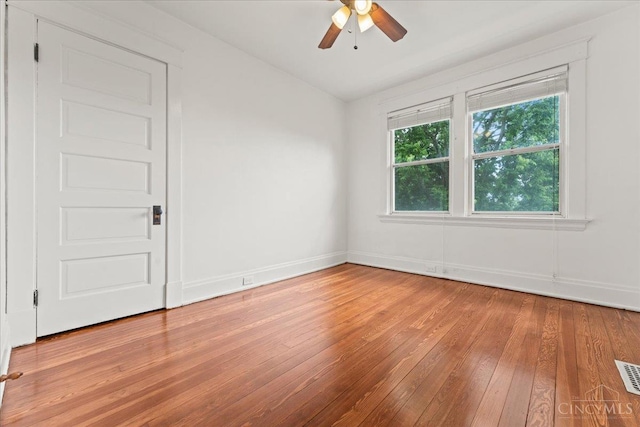 3131 Troy Ave, Cincinnati, OH 45213 - spare room with light wood-style floors and a ceiling fan
