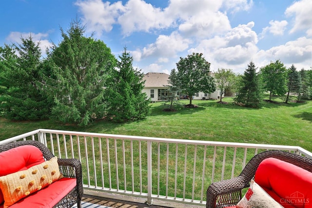 4282 Hickory Park Ln, Batavia Twp, OH 45103 - wooden terrace featuring a yard