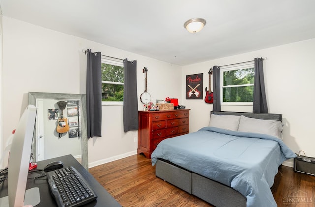 3340 Algus Ln, Green Twp, OH 45248 - bedroom with wood finished floors and baseboards