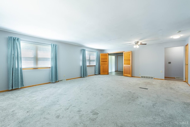 27 N Breiel, Middletown, OH 45042 - unfurnished room with light carpet and a ceiling fan