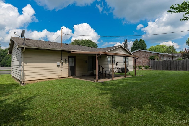 27 N Breiel, Middletown, OH 45042 - back of house featuring a patio