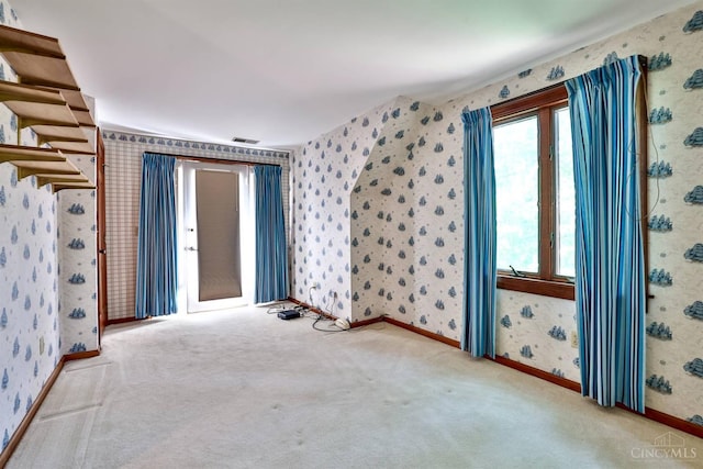 5868 Greenlawn Rd, Fairfield Twp, OH 45011 - empty room featuring wallpapered walls and carpet