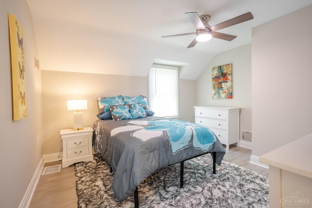 1744 Northampton Dr, Cincinnati, OH 45237 - bedroom with light wood-style floors, lofted ceiling, and ceiling fan