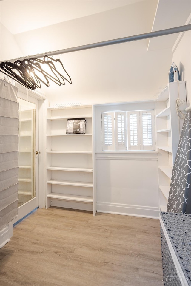 1744 Northampton Dr, Cincinnati, OH 45237 - spacious closet featuring light wood-type flooring
