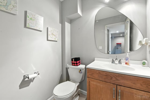 8538 Sunmont Dr, Anderson Twp, OH 45255 - half bathroom featuring vanity and toilet