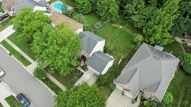 8538 Sunmont Dr, Anderson Twp, OH 45255 - bird's eye view of a pool