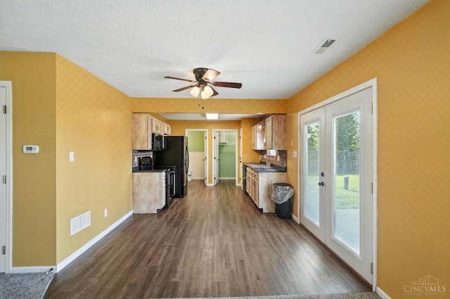 8939 Perry Ave, Franklin, OH 45005 - kitchen featuring black appliances, dark wood-style flooring, and a ceiling fan