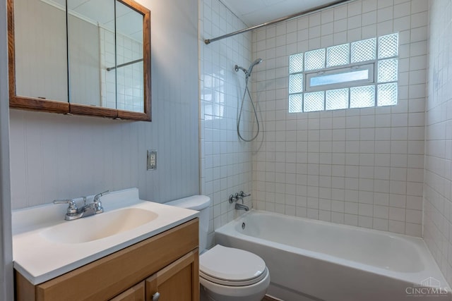 3803 Hampton Pl, Middletown, OH 45042 - full bath featuring vanity and shower / bathtub combination