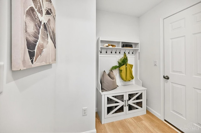 5322 Observer Ct, Turtle Creek Twp, OH 45036 - mudroom featuring wood finished floors and baseboards
