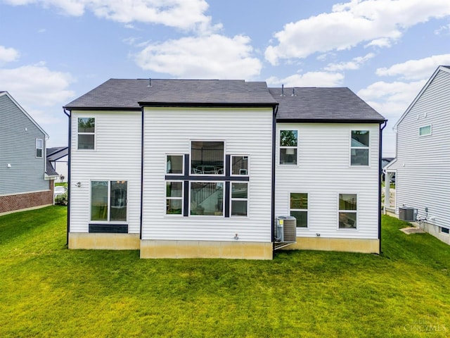 5322 Observer Ct, Turtle Creek Twp, OH 45036 - rear view of property with a lawn
