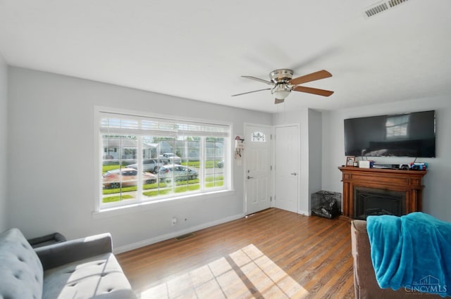 1643 Biscayne Dr, Saint Clair Twp, OH 45013 - living area with ceiling fan and wood finished floors