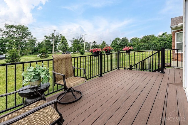 9302 W Meadow Dr, West Chester, OH 45069 - wooden terrace featuring a yard