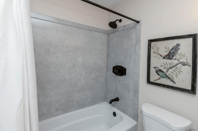 601 Comet Dr, Union Twp, OH 45244 - full bathroom with shower / tub combo and toilet