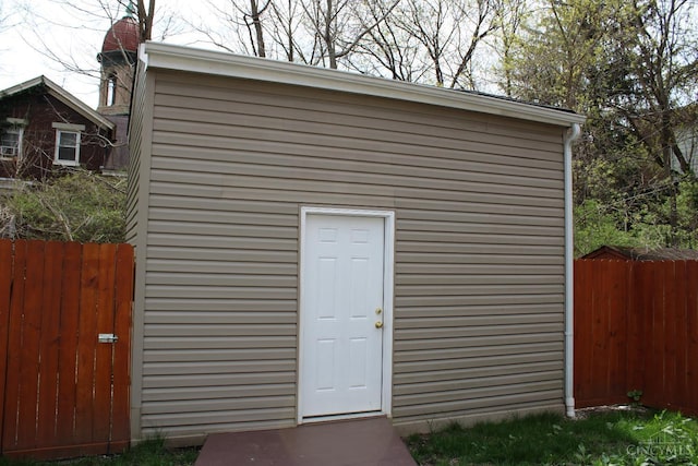 1841 Carll St, Cincinnati, OH 45225 - view of outdoor structure