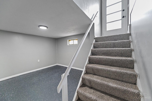 5611 Glengate Ln, Cincinnati, OH 45212 - stairway featuring baseboards