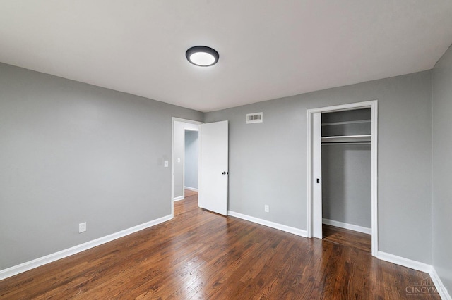 5611 Glengate Ln, Cincinnati, OH 45212 - unfurnished bedroom featuring wood finished floors and a closet