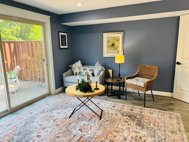 4 Creekwood Sq, Glendale, OH 45246 - sitting room featuring wood finished floors and recessed lighting