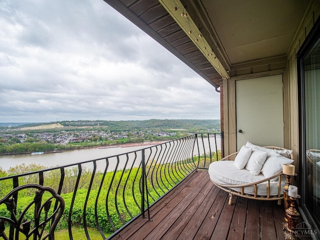 355 Grand Ave Unit 302, Cincinnati, OH 45205 - balcony with a water view