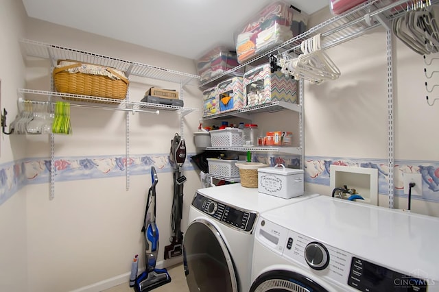 6711 Bayberry Ct, Hamilton Twp, OH 45039 - washroom with washing machine and clothes dryer
