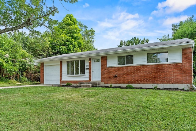 2016 Mistyhill Dr, Springfield Twp, OH 45240 - single story home featuring a garage, brick siding, and a front yard