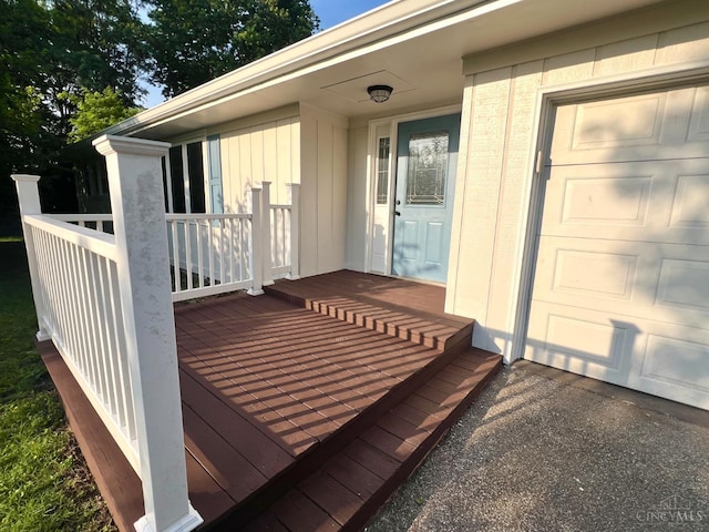 176 Lakeview Dr, Monroe, OH 45044 - view of deck