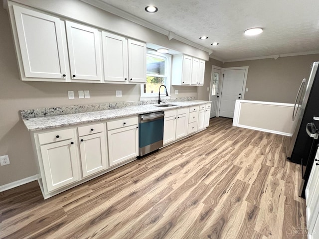 176 Lakeview Dr, Monroe, OH 45044 - kitchen with dishwasher, crown molding, light wood finished floors, white cabinetry, and recessed lighting