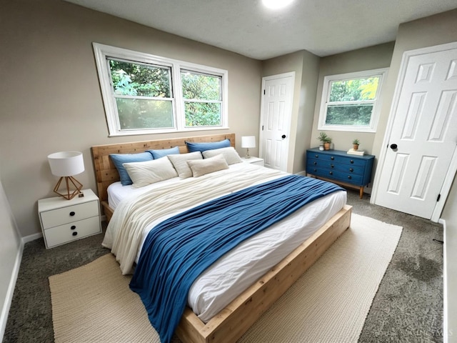 176 Lakeview Dr, Monroe, OH 45044 - carpeted bedroom featuring baseboards